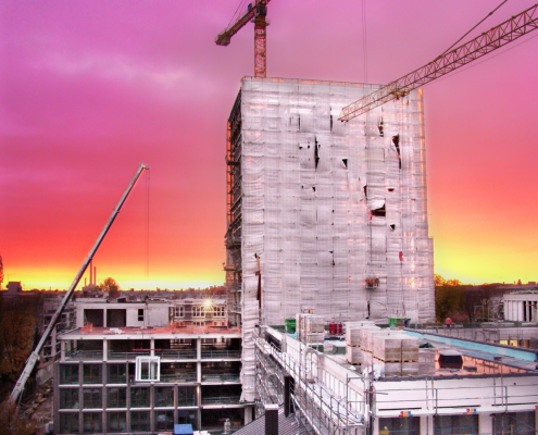 SEVEN 12.38.54 Fotoausstellung SEVEN(th) HEAVEN - Behram Salmassinia