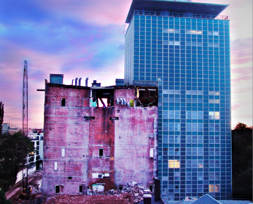 SEVEN 12.41.12 Fotoausstellung SEVEN(th) HEAVEN - Behram Salmassinia