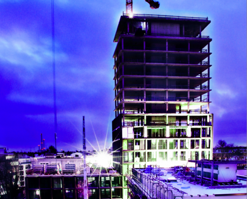 SEVEN12.42.25 Fotoausstellung SEVEN(th) HEAVEN - Behram Salmassinia